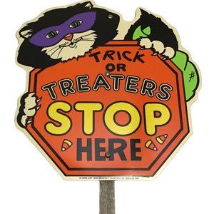 Vintage Black Cat Trick or Treaters Stop Here Yard Art Sign 1996 Impact Plastics